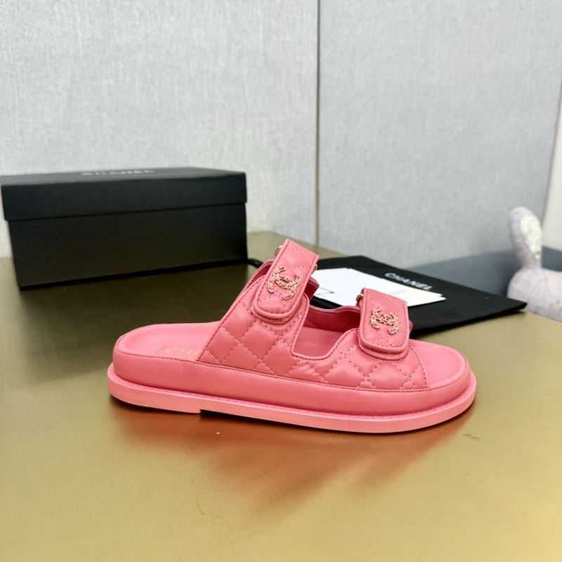Ch*el slippers